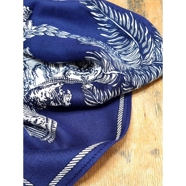 Inoui Editions šilko ir modalo skara PIRANESI NAVY